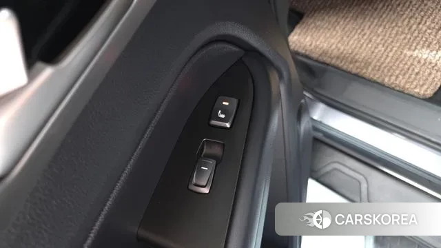 Ssangyong Rexton Sports id 3380468 из Кореи 8