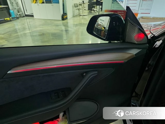 Tesla Model Y id 4349476 из Кореи 8