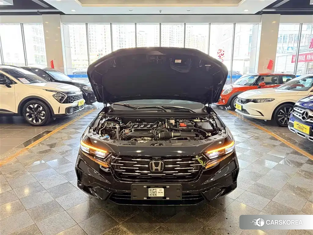 Honda Accord id 4622312 из Китая 8