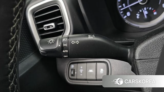 Hyundai Venue id 4020002 из Кореи 8