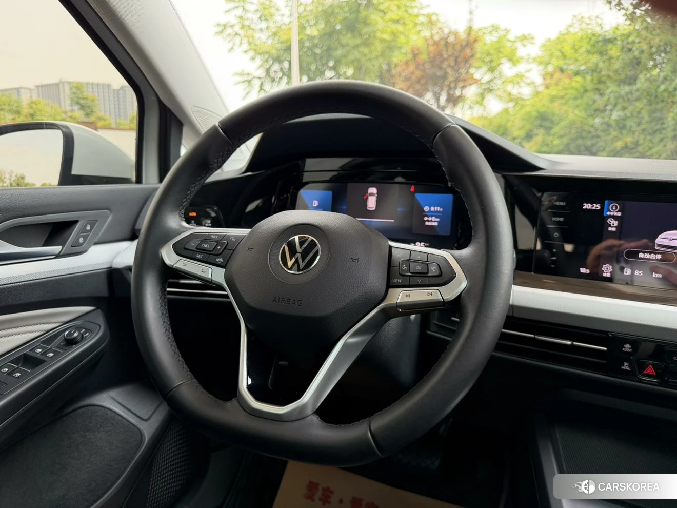 Volkswagen Golf id 4407359 из Китая 8