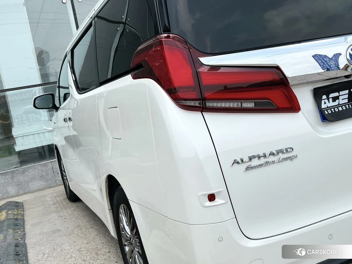Toyota Elfa id 4441262 из Китая 8