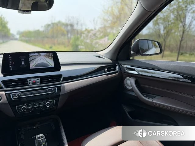 BMW X1 id 4348353 из Китая 8