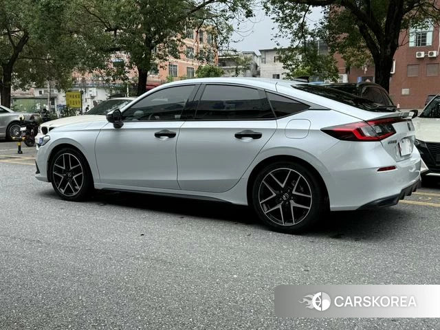 Honda Civic id 4301823 из Китая 8