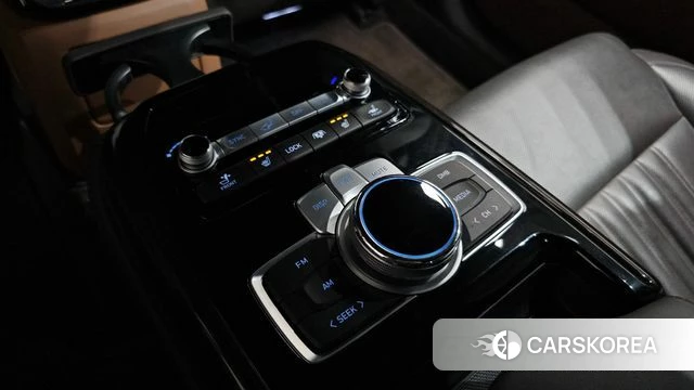 Genesis G90 id 3893722 из Кореи 8