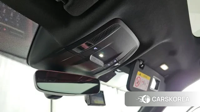 Porsche Taycan id 3341518 из Кореи 8