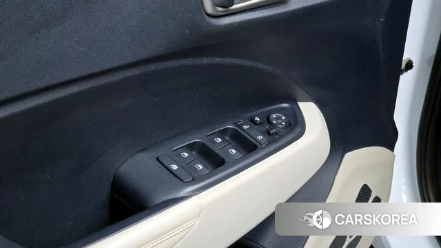 Hyundai Venue id 3842238 из Кореи 8