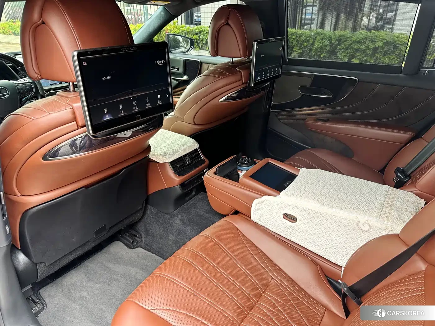Lexus LS id 4622712 из Китая 8