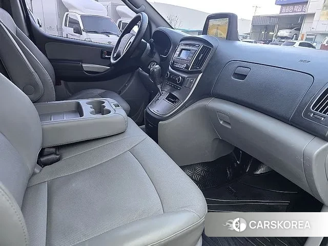 Hyundai The New Grand Starex id 3608050 из Кореи 8