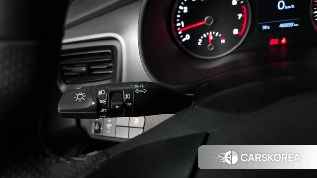 Kia Stonic id 3820829 из Кореи 8