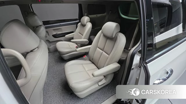 Kia The New Carnival id 4543711 из Кореи 8