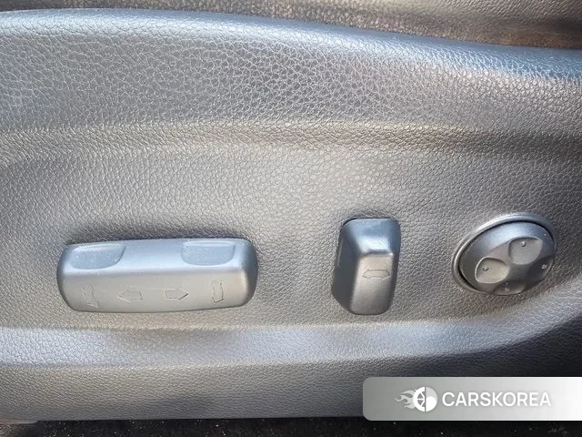 Hyundai The New Max Cruise id 2971590 из Кореи 8