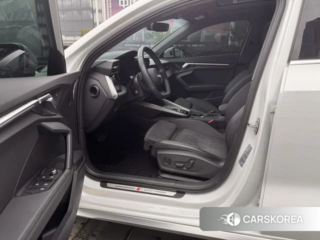 Audi A3 id 4367392 из Китая 8