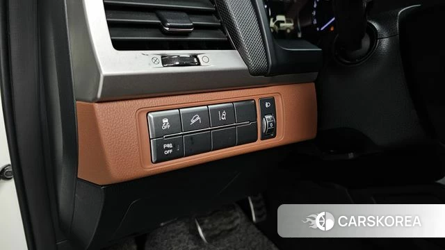 Ssangyong Rexton Sports Cannes id 3924776 из Кореи 8