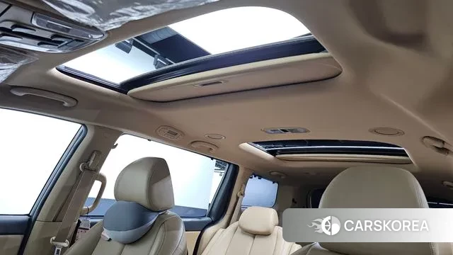 Kia The New Carnival id 3485002 из Кореи 8