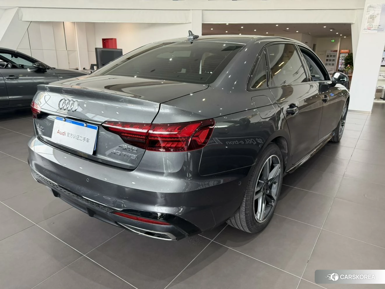 Audi A4L id 4498985 из Китая 8