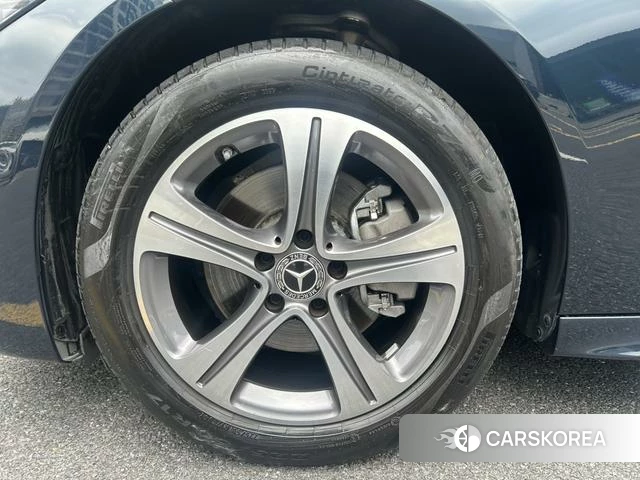Mercedes-Benz Class C id 4333185 из Китая 8