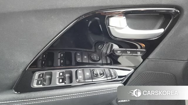 Kia Niro EV id 4430437 из Кореи 8