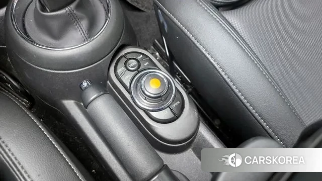 Mini Cooper Convertible id 3601553 из Кореи 8