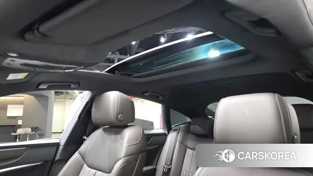 Audi A7 (4K) id 3428601 из Кореи 8