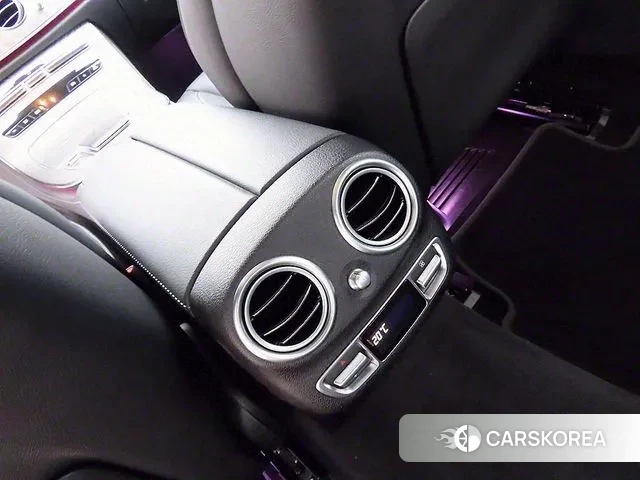 Mercedes-Benz E-Class W213 id 3023438 из Кореи 8