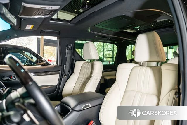 Lexus LM id 4254507 из Китая 8