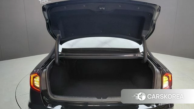 Hyundai Sonata (DN8) id 4871703 из Кореи 8