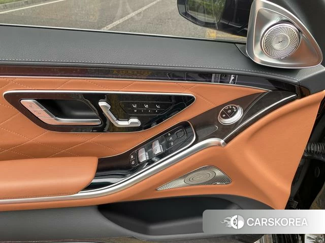 Mercedes-Benz S-class id 4256706 из Китая 8