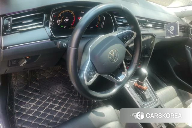 Volkswagen Magotan id 4301479 из Китая 8
