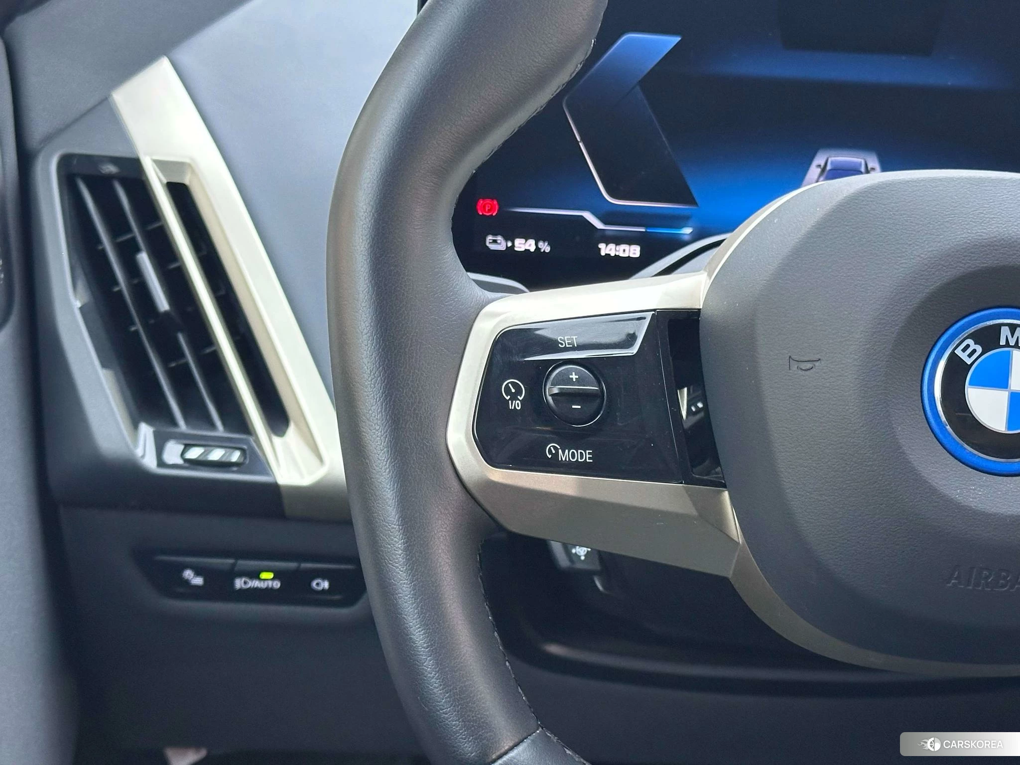 BMW iX id 4452358 из Китая 8