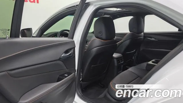 Cadillac CT4 id 2950155 из Кореи 8