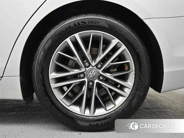 Hyundai Grandeur IG id 4345448 из Кореи 8