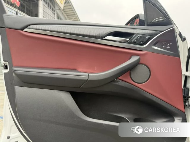 BMW X4 id 4271206 из Китая 8