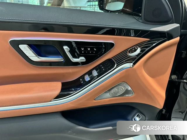 Mercedes-Benz S-class id 4290847 из Китая 8