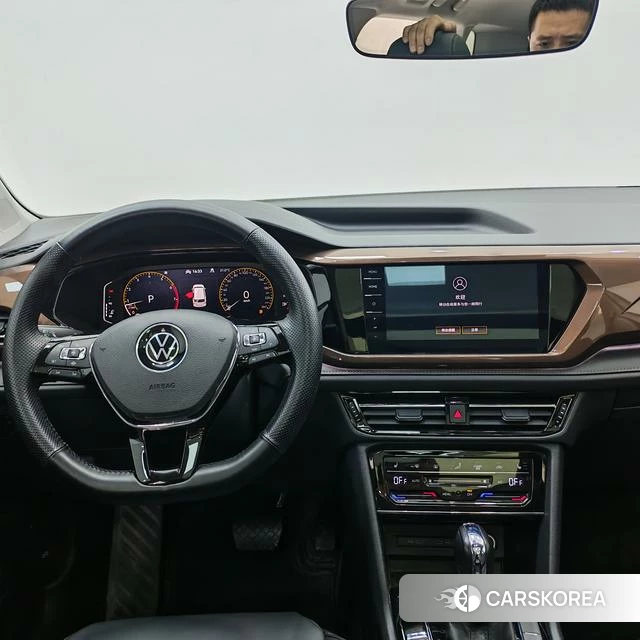 Volkswagen Tuyue id 4256203 из Китая 8