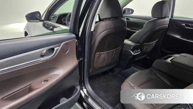 Hyundai The New Grandeur IG id 3833288 из Кореи 8