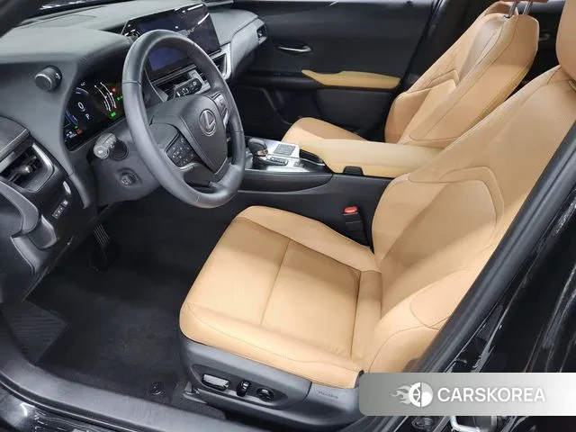 Lexus UX300h id 3153462 из Кореи 8