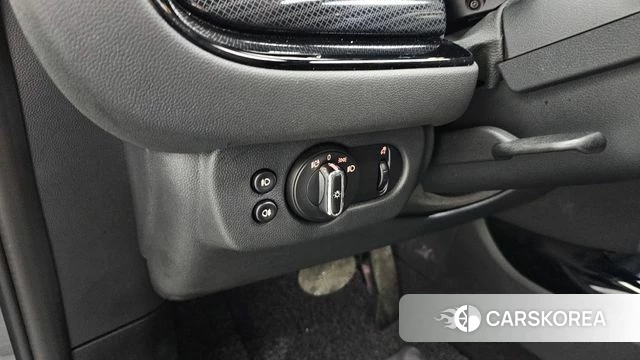 Mini Cooper D Clubman id 4881375 из Кореи 8