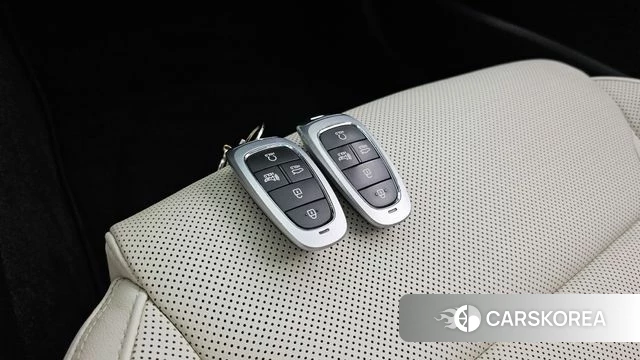 Hyundai The New Grandeur IG Hybrid id 4470307 из Кореи 8