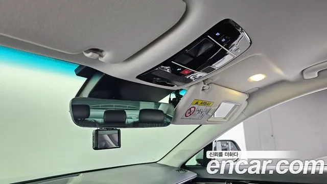 Hyundai Grandeur (GN7) id 2587501 из Кореи 8