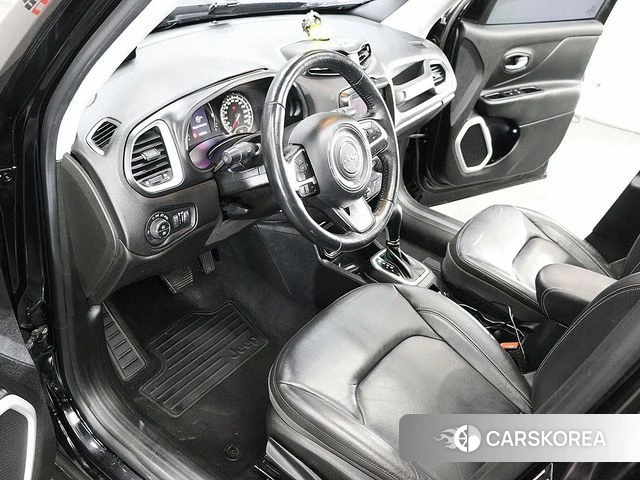 Jeep Renegade id 4325700 из Кореи 8