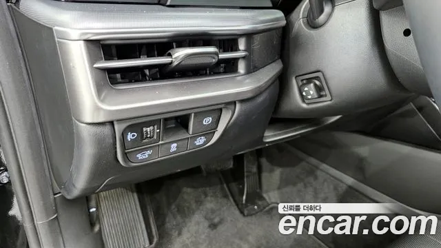 Hyundai Grandeur Hybrid (GN7) id 2512877 из Кореи 8