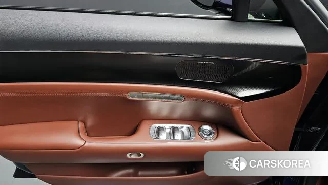 Genesis G90 (RS4) id 3721620 из Кореи 8