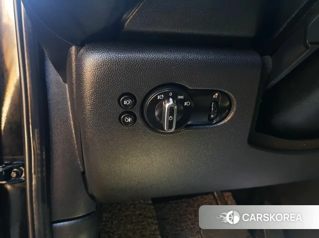 Mini Cooper S id 3698635 из Кореи 8