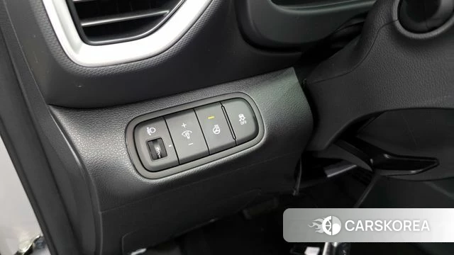 Hyundai Venue id 4343421 из Кореи 8