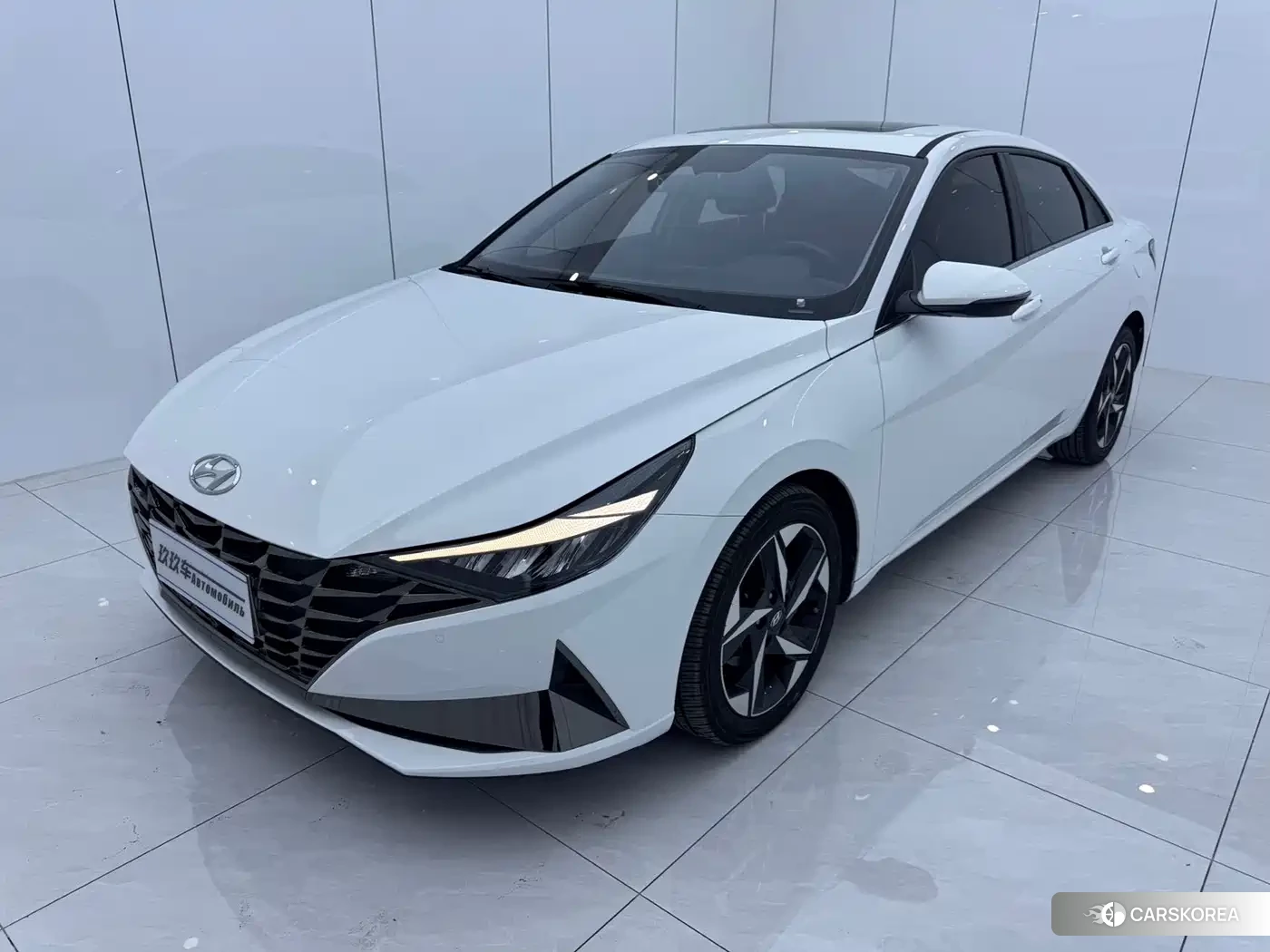 Hyundai Elantra id 4679709 из Китая 8