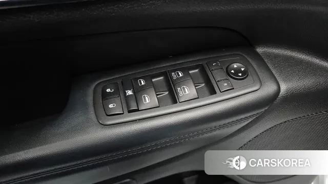 Jeep Grand Cherokee id 3681855 из Кореи 8