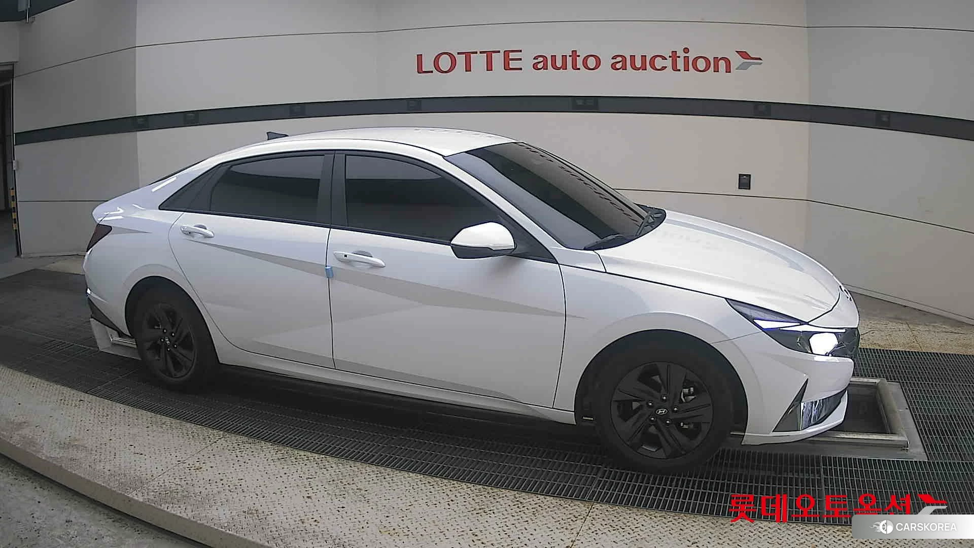 Hyundai Avante Hybrid id 4909258 из Кореи 8