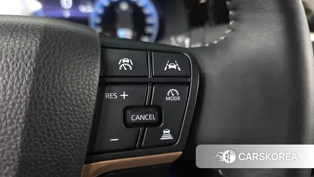 Toyota Crown Crossover id 3605665 из Кореи 8