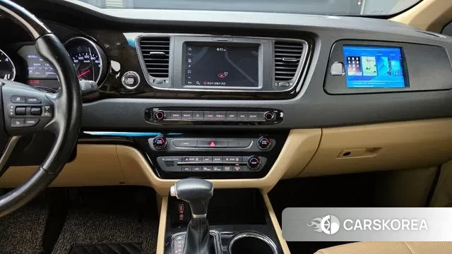 Kia The New Carnival id 3297343 из Кореи 8